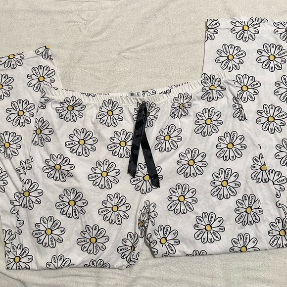 Plus Pajama pants - Picture 1 of 4